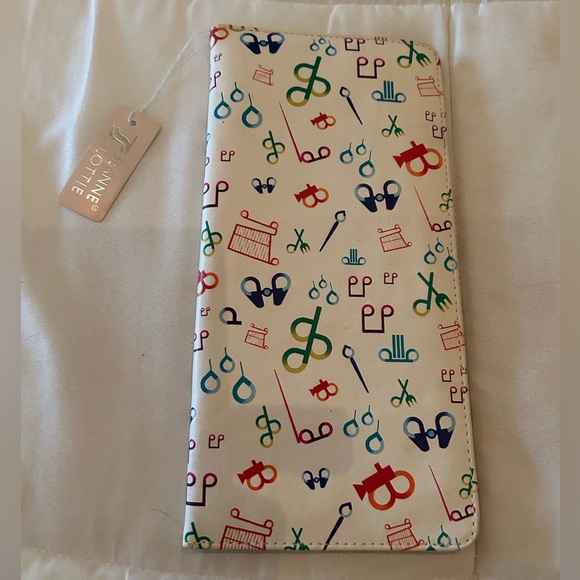 Jeanne Lottie Padded Card Organizer Toronto Souvenir New With Tag - Picture 1 of 5